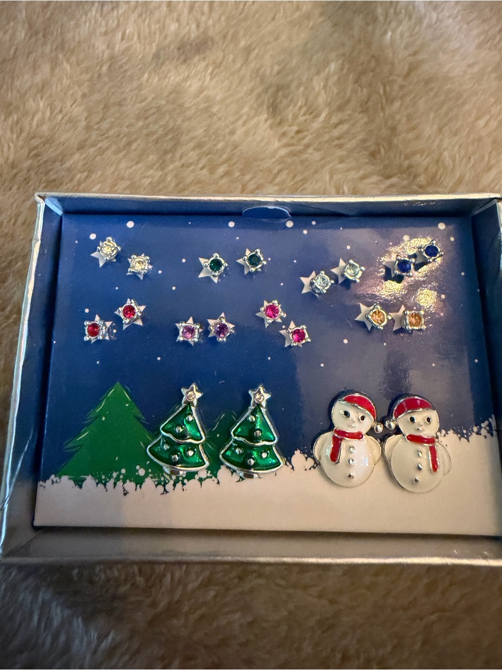 Avon Holiday Snowman and Christmas Tree Earring Set - Green, Red, White